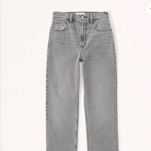 Abercrombie & Fitch Ultra High Rise 90s Straight Jean, size 24